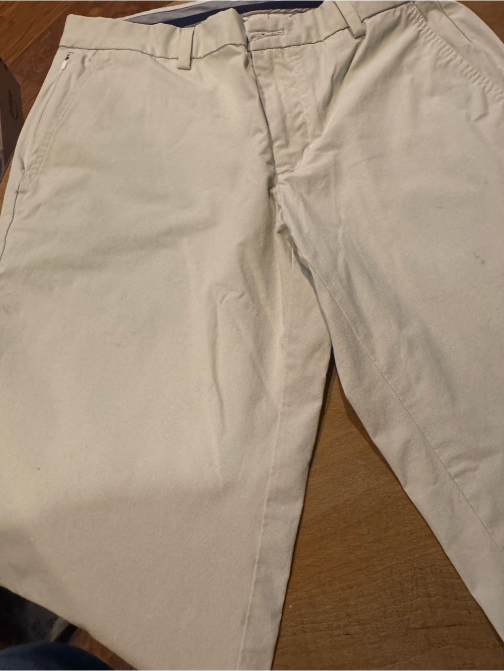 Vineyard Vine Men's Cream Chino Pants - Classic Casual Wear